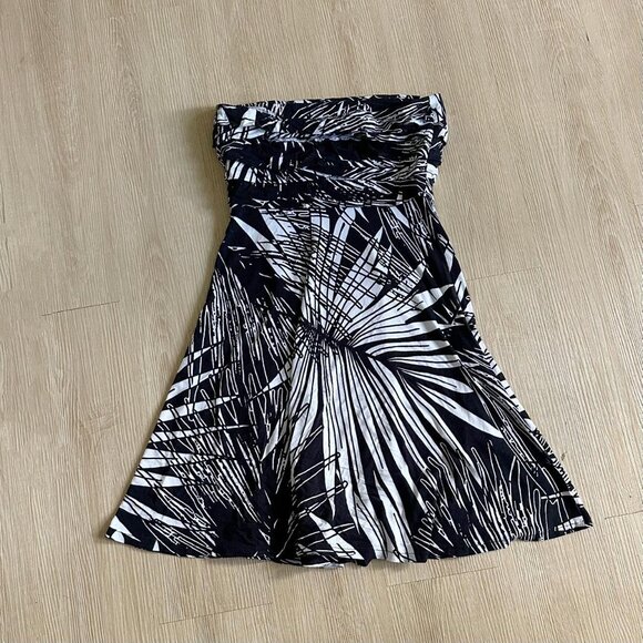 Black and white Y2K palm print strapless mini dress - Picture 3 of 4